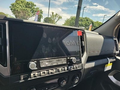 2026 Nissan Frontier Crew Cab SV
