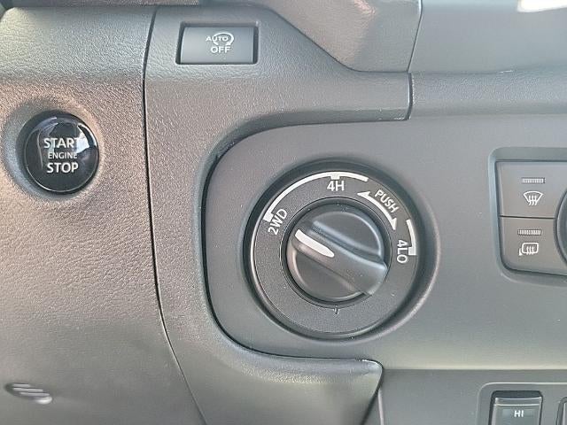 2026 Nissan Frontier Crew Cab SV