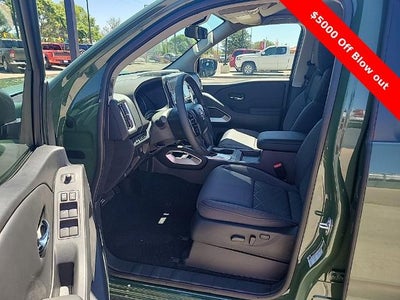 2025 Nissan Frontier Crew Cab SV