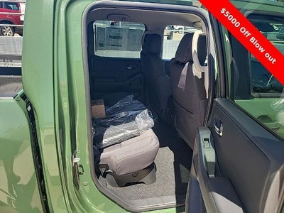 2025 Nissan Frontier Crew Cab SV