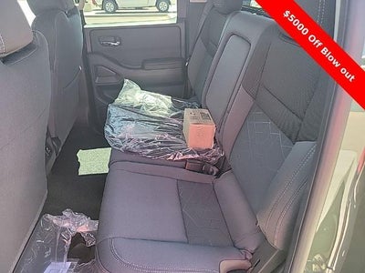 2025 Nissan Frontier Crew Cab SV