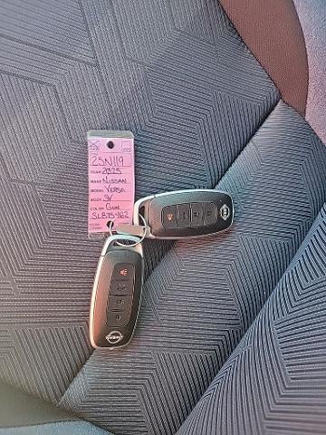 2025 Nissan Versa SV CVT