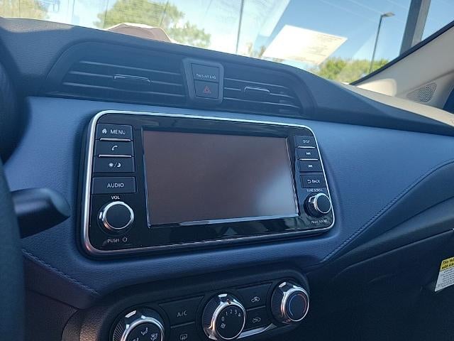 2025 Nissan Versa SV CVT