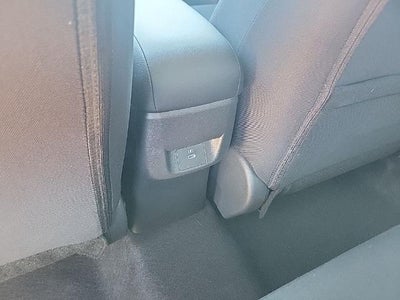 2025 Nissan Versa SV CVT