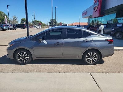 2025 Nissan Versa SV CVT