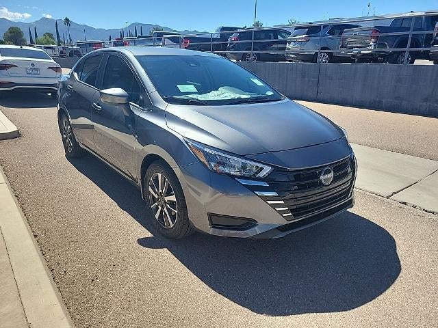 2025 Nissan Versa SV CVT