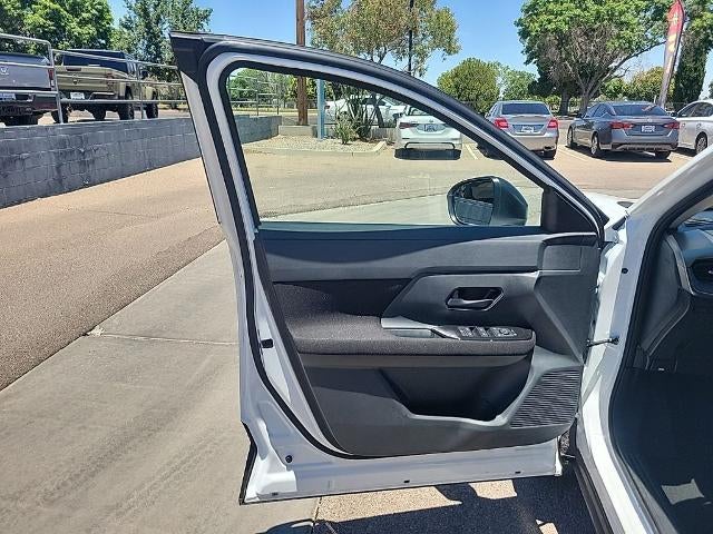 2026 Nissan Kicks S FWD