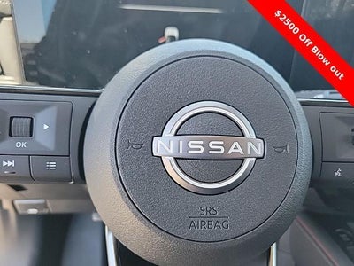 2025 Nissan Kicks SR