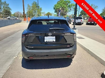 2025 Nissan Kicks SR