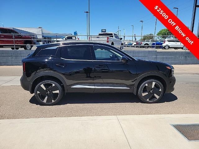 2025 Nissan Kicks SR