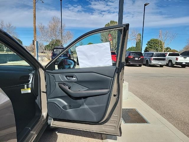 2026 Nissan Rogue Rock Creek®