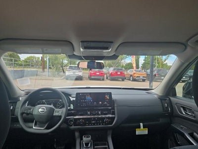 2026 Nissan Pathfinder SV 2WD