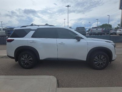 2026 Nissan Pathfinder SV 2WD