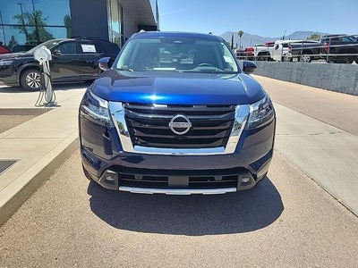 2022 Nissan Pathfinder Platinum