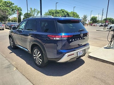 2022 Nissan Pathfinder Platinum