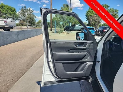 2026 Nissan Armada SV