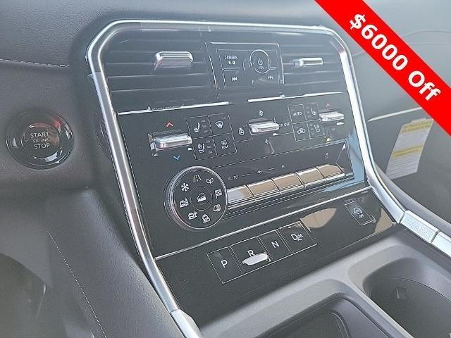 2025 Nissan Armada Platinum