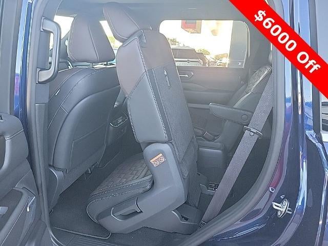 2025 Nissan Armada Platinum