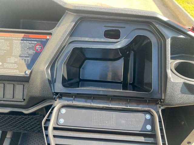 2025 Honda Pioneer 1000-5 Deluxe Base