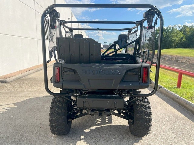 2025 Honda Pioneer 1000-5 Deluxe Base