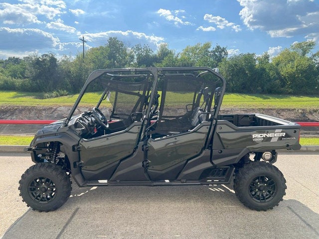 2025 Honda Pioneer 1000-6 Deluxe Crew Base