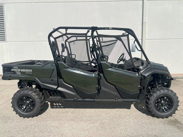 2025 Honda Pioneer 1000-6 Deluxe Crew Base