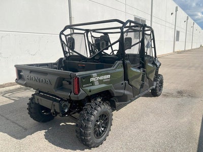 2025 Honda Pioneer 1000-6 Deluxe Crew Base