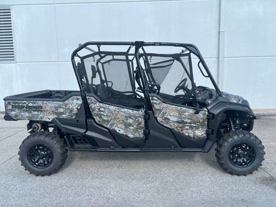 2025 Honda Pioneer 1000-6 Deluxe Crew TrueTimber Atera Camo Base
