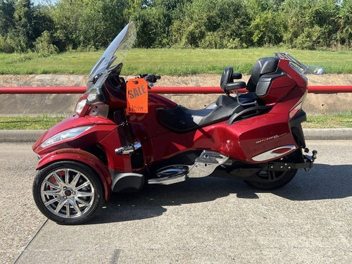 2015 Can-Am Spyder RT 6-Speed Manual (SM6)