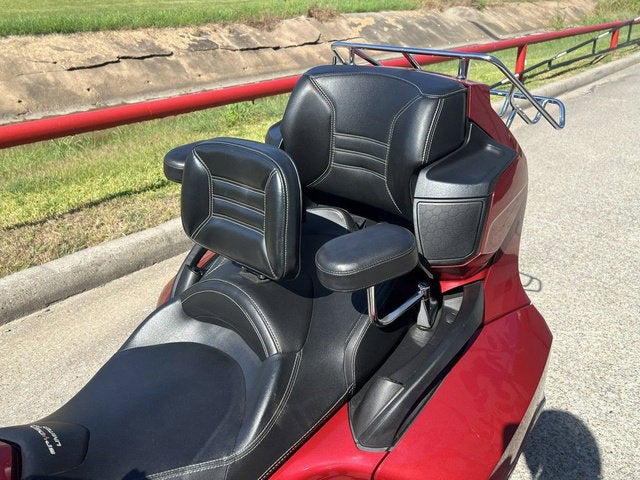 2015 Can-Am Spyder RT 6-Speed Manual (SM6)