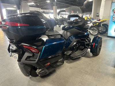 2024 Can-Am Spyder F3 Limited Dark Wheels Sea-To-Sky
