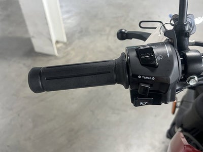 2025 Honda Navi Pearl Red Base