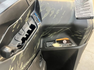 2026 Can-Am Outlander MAX Backcountry Multicam Dark Camo Base