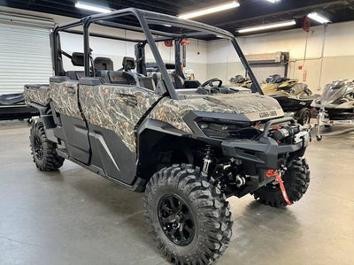 2026 Can-Am Defender MAX X mr HD11 with half-doors Dark Wildland Camo Base
