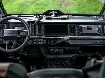 2026 Can-Am Defender MAX XT HD11 With 10.25 In.Display Base