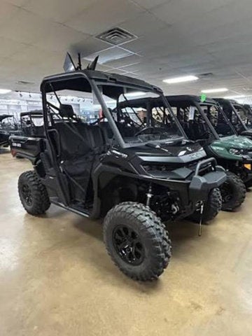 2026 Can-Am Defender XT HD11 Base