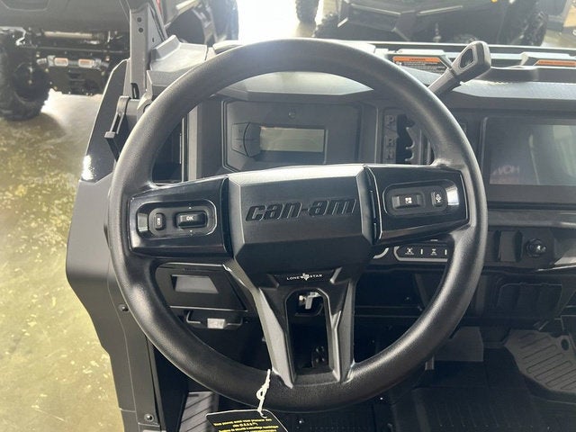 2026 Can-Am Defender MAX LONE STAR HD11 Base