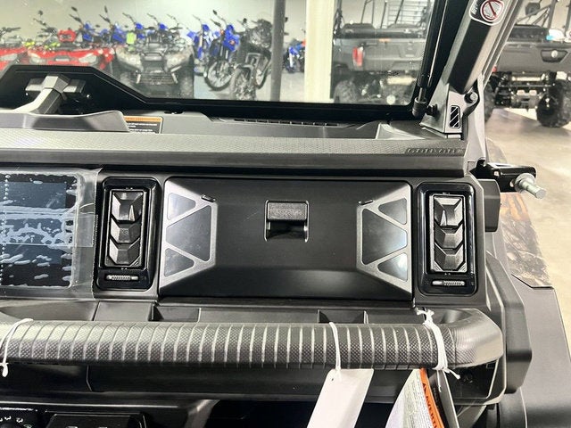 2026 Can-Am Defender MAX Limited HD11 Dark Wildland Camo Base