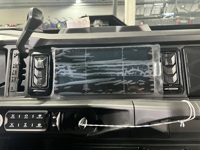 2026 Can-Am Defender MAX Limited HD11 Dark Wildland Camo Base