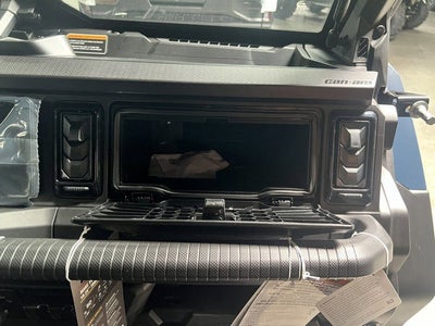 2026 Can-Am Defender MAX Limited HD11 Base