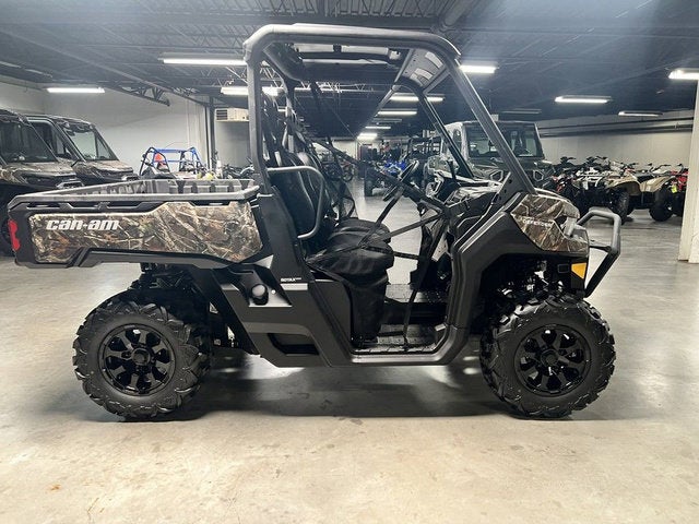 2026 Can-Am Defender XT HD9 Dark Wildland Camo Base