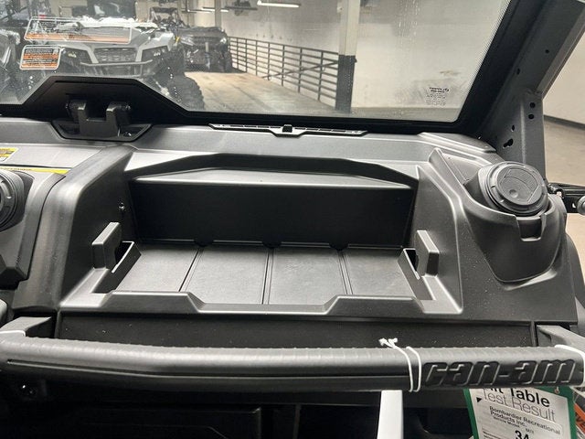 2026 Can-Am Defender MAX DPS CAB HD10 Base