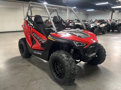 2026 Polaris RZR 200 EFI