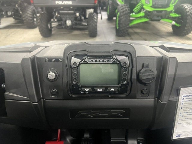 2026 Polaris RZR 200 EFI