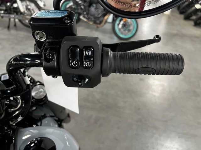 2025 Indian Chief Bobber Dark Horse Storm Gray Base