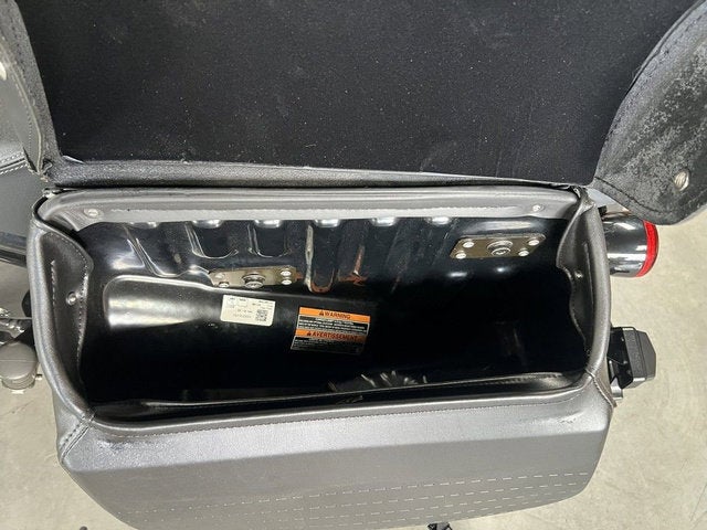 2022 Indian Chief Dark Horse Stealth Gray Base