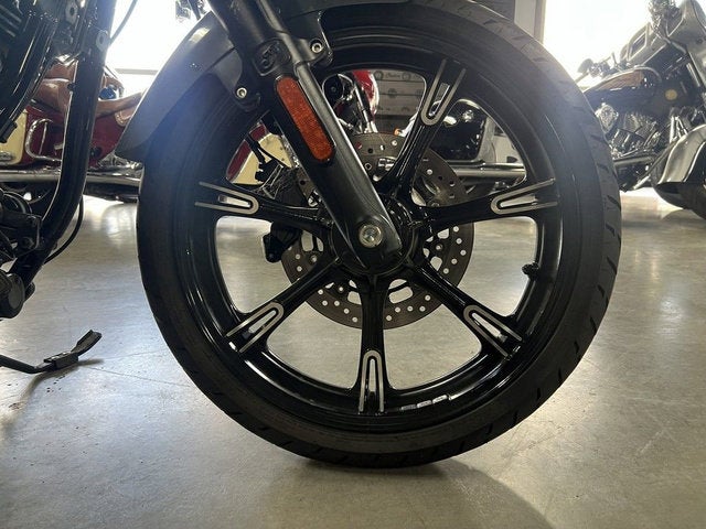 2022 Indian Chief Dark Horse Stealth Gray Base