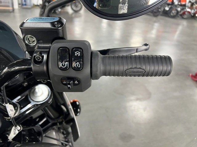 2025 Indian Sport Chief RT Heavy Metal Base