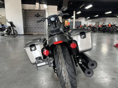 2025 Indian Sport Chief RT Heavy Metal Base