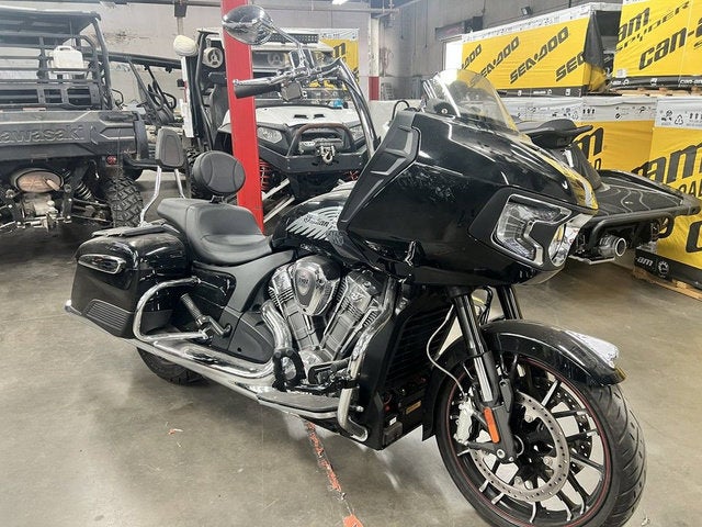 2021 Indian Challenger Limited Thunder Black Pearl